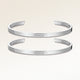 KÊreste-armbÄnd, par af to bangle armbÄnd i sÞlv med indgraveret dato og hjerte, fra Mon Chou