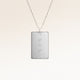 Personligt fyrkantigt silverhalsband med plats för gravyr av text, koordinater eller handstil på framsidan och baksidan