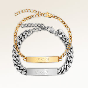 Pararmband med bar armband 5 mm till henne och 8 mm till honom i guld och silver med personlig gravyr, från Mon Chou